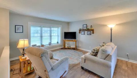 5968 Flamingo Dr, Jackson, MI 49201 photo 5