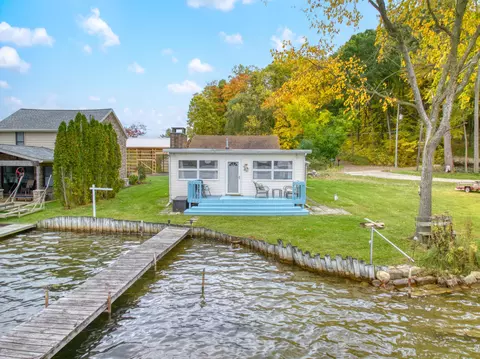4004 Idle Hills Rd, Brooklyn, MI 49230