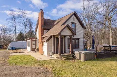 1780 E Gier Rd, Adrian, MI 49221 photo 6