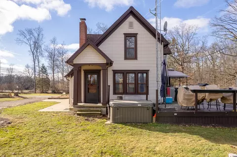 1780 E Gier Rd, Adrian, MI 49221 photo 2