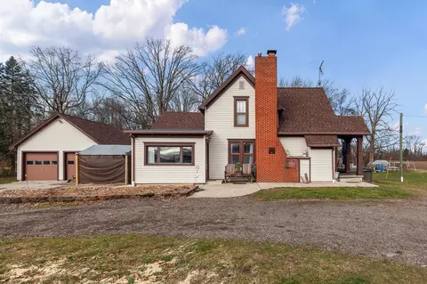 1780 E Gier Rd, Adrian, MI 49221