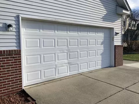 1171 White Willow Ct, Howell, MI 48843 photo 3
