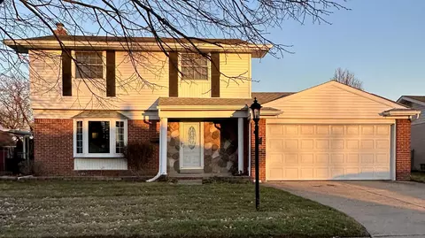 13599 Karl St, Southgate, MI 48195