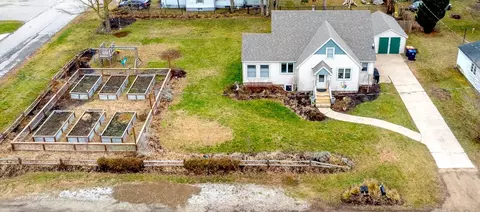 439 Plasman Ave, Holland, MI 49423