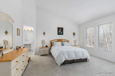 Bedroom - 362 Oakwright Ct NE, Ada, MI 49301 photo 2 of 5