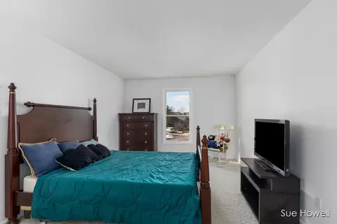 Bedroom - 362 Oakwright Ct NE, Ada, MI 49301 photo 3 of 5