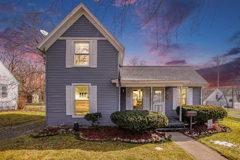 416 N Linden St, Marshall, MI 49068