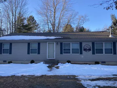 2882 Annelise Trl, West Branch, MI 48661