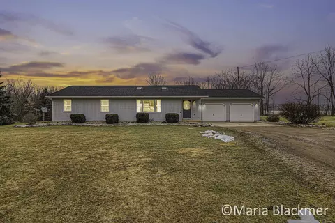 11227 Darby Rd, Clarksville, MI 48815