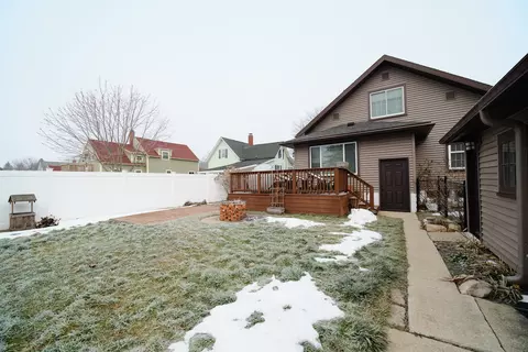 Exterior - 271 7th St, Manistee, MI 49660 photo 10 of 12