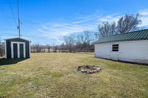 1996 Baldwin Dr, Niles, MI 49120 photo 17