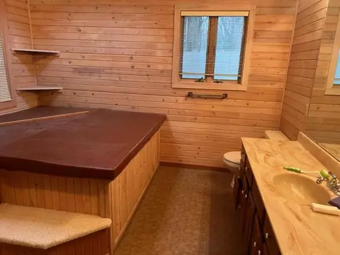 32647 Cable Dr, Dowagiac, MI 49047 photo 12
