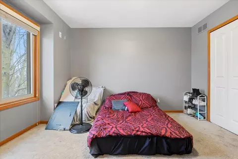 Bedroom - 47615 Beacon Square Dr, Macomb, MI 48044 photo 7 of 7