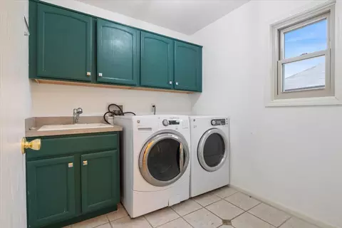 Other - 47615 Beacon Square Dr, Macomb, MI 48044 photo 4 of 9
