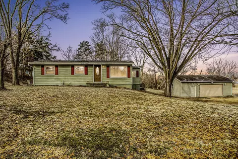 14291 26 12 Mile Rd, Albion, MI 49224