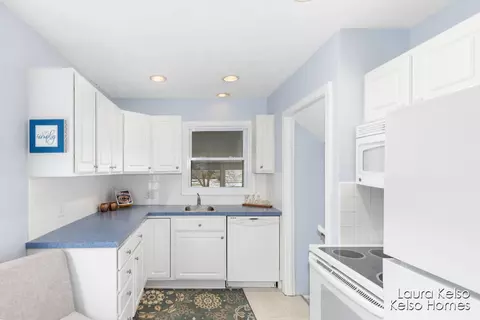 55 E 35th St, Holland, MI 49423 photo 7