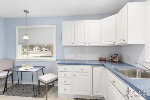 55 E 35th St, Holland, MI 49423 photo 9