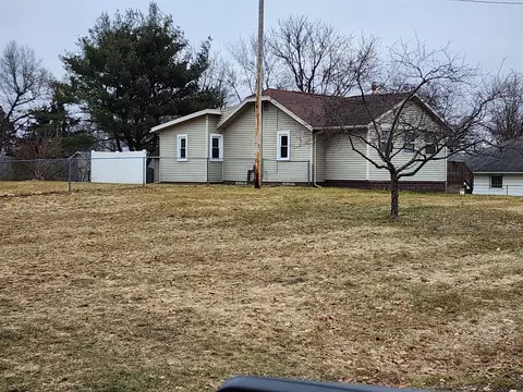 132 N French Ln, Battle Creek, MI 49014