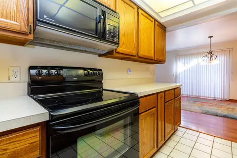 635 S Crooks Rd, Clawson, MI 48017 photo 19