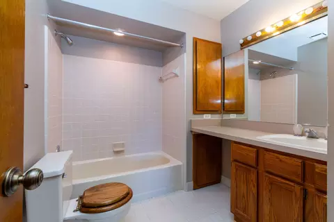 635 S Crooks Rd, Clawson, MI 48017 photo 29