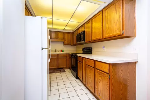 635 S Crooks Rd, Clawson, MI 48017 photo 16