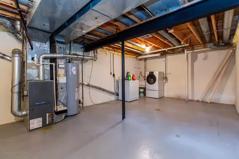 635 S Crooks Rd, Clawson, MI 48017 photo 33