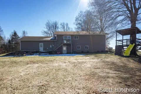 Exterior - 5486 W Briggs Rd, Stanton, MI 48888 photo 6 of 8