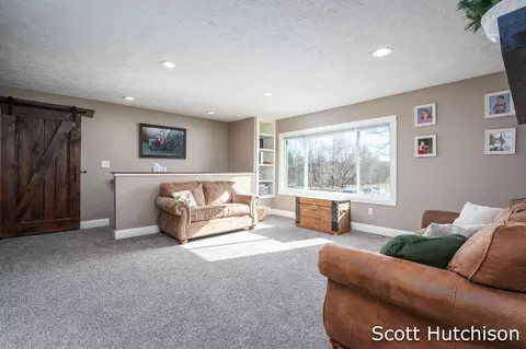 Living - 5486 W Briggs Rd, Stanton, MI 48888 photo 3 of 7