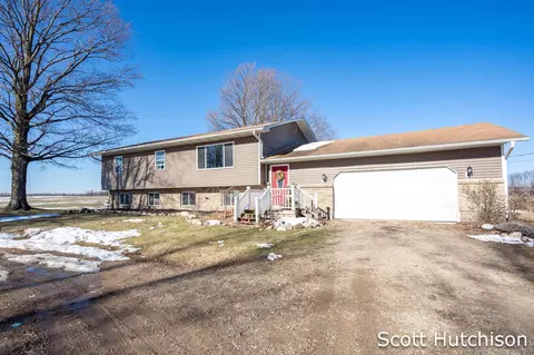 Exterior - 5486 W Briggs Rd, Stanton, MI 48888 photo 8 of 8