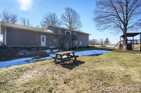 Exterior - 5486 W Briggs Rd, Stanton, MI 48888 photo 7 of 8