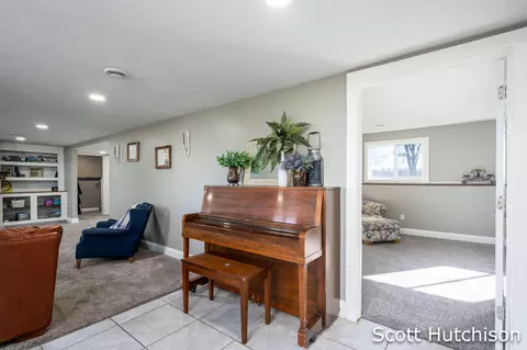 Living - 5486 W Briggs Rd, Stanton, MI 48888 photo 7 of 7