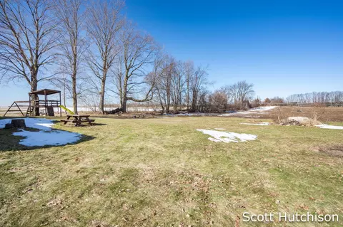 Exterior - 5486 W Briggs Rd, Stanton, MI 48888 photo 5 of 8