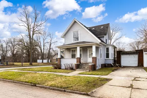 1137 Howard St, Saginaw, MI 48601