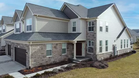 3274 Hayster Dr, Ann Arbor, MI 48105
