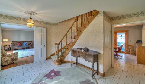 Entry Way - 5038 Brookside Dr, Jackson, MI 49203 photo 2 of 3