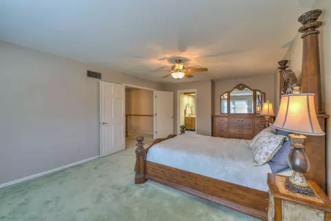 Bedroom - 5038 Brookside Dr, Jackson, MI 49203 photo 7 of 12