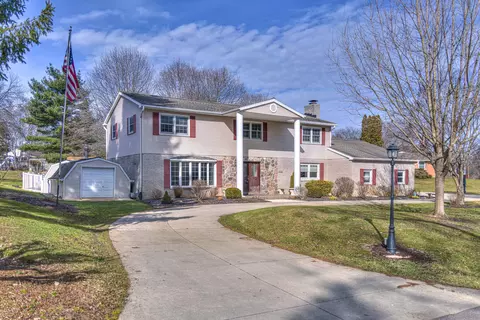 5038 Brookside Dr, Jackson, MI 49203