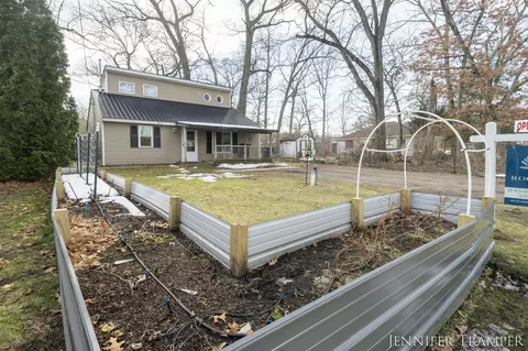 8034 Oak Ln NE, Cedar Springs, MI 49319 photo 24