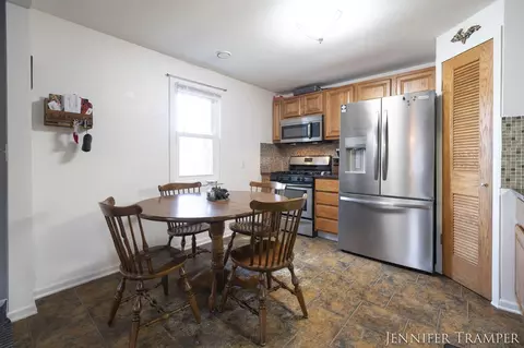 8034 Oak Ln NE, Cedar Springs, MI 49319 photo 12