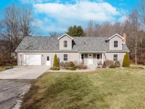 8727 Willow Rd, Willis, MI 48191