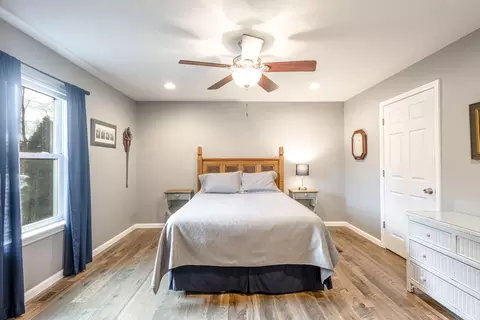 Bedroom - 8727 Willow Rd, Willis, MI 48191 photo 2 of 8