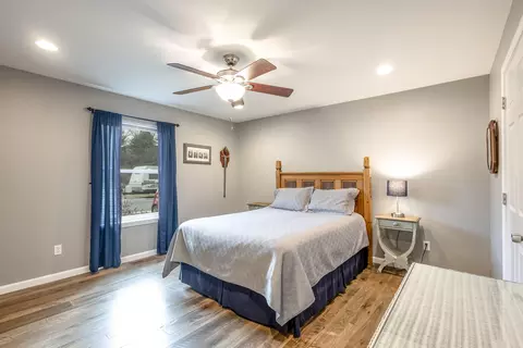 Bedroom - 8727 Willow Rd, Willis, MI 48191 photo 1 of 8