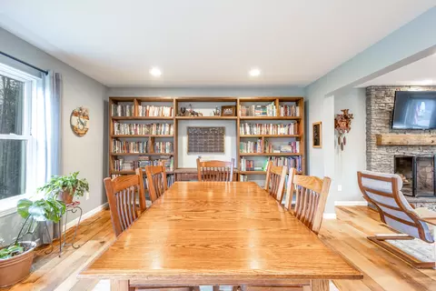 Dining - 8727 Willow Rd, Willis, MI 48191 photo 2 of 4