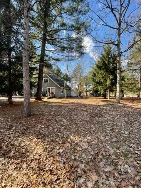 1425 S Walhalla, Branch, MI 49402