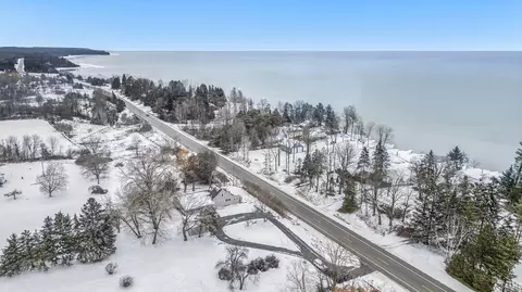 View/Area - 5371 Lakeshore Rd, Deckerville, MI 48427 photo 9 of 9