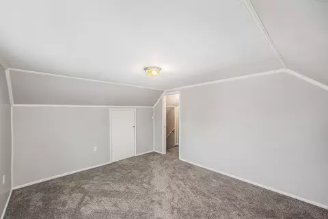 Bedroom - 5371 Lakeshore Rd, Deckerville, MI 48427 photo 3 of 4