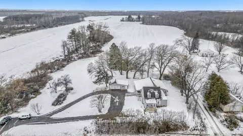 View/Area - 5371 Lakeshore Rd, Deckerville, MI 48427 photo 7 of 9