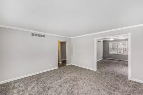 Bedroom - 5371 Lakeshore Rd, Deckerville, MI 48427 photo 1 of 4