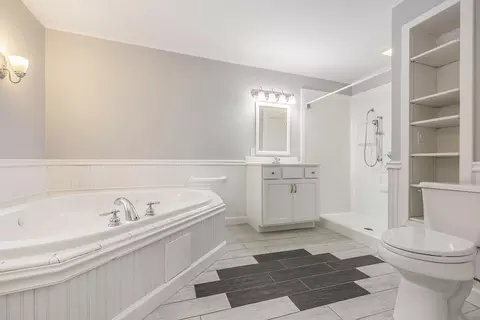 Bath - 5371 Lakeshore Rd, Deckerville, MI 48427 photo 1 of 3