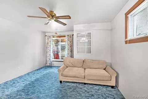18243 Robert St, Melvindale, MI 48122 photo 8